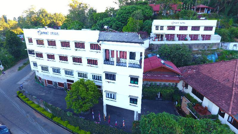 Orient Hotel Бандаравела Екстериор снимка